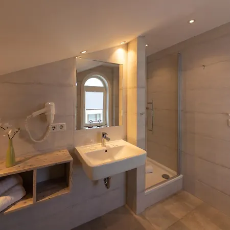 Marin Sylt Gmbh Hotell 3*